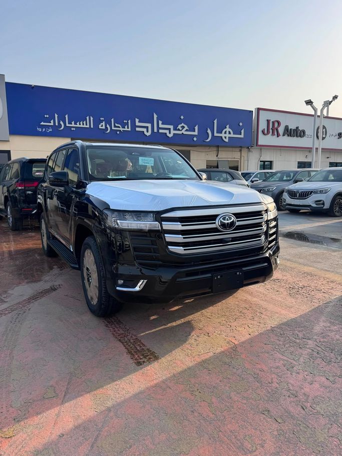 New Toyota Land Cruiser Twin Turbo 300 Series, 3.5 l, 2026 in UAE, Dubai, Black color. GCC Specs | AUTO.AE | Listing #283354