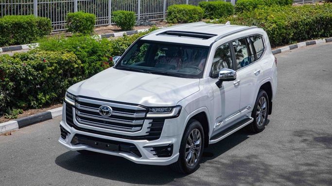 Новый ⁦Toyota Land Cruiser Twin Turbo 300 Series, 3.5 л, 2026⁩ в ОАЭ, Дубай от Dresden Motors Белый цвет. GCC | AUTO.AE | Объявление #286263