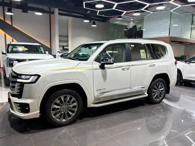 جديدة ⁦Toyota Land Cruiser Twin Turbo السلسلة 300، 3.5 l، 2026⁩ في في الإمارات, دبي من BANIYAS CARS SHOWROOM، اللون أبيض. مواصفات الخليج | AUTO.AE | إعلان #286415