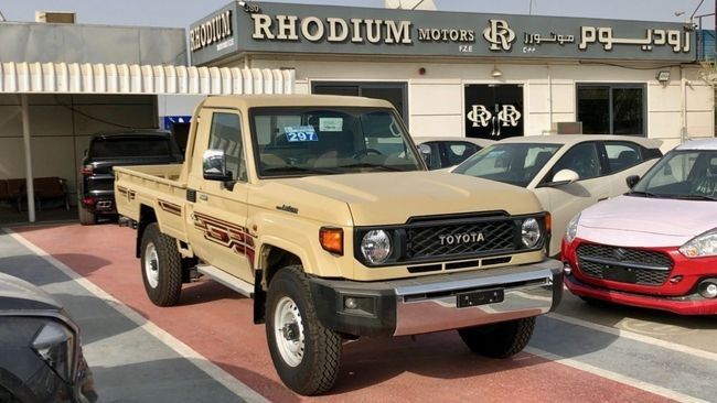 Новый ⁦Toyota Land Cruiser 70 Series Рестайлинг 2, 4.0 л, 2025⁩ в ОАЭ, Дубай от Rhodium Motors FZE Бежевый цвет. GCC | AUTO.AE | Объявление #286628