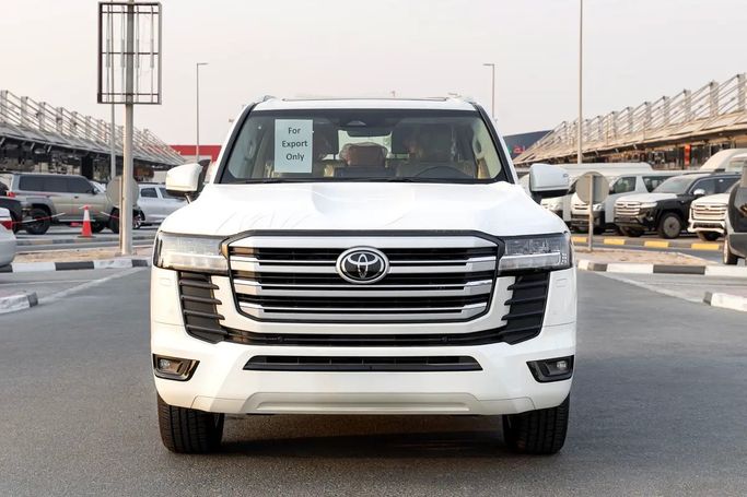 جديدة ⁦Toyota Land Cruiser السلسلة 300، 4.0 l، 2026⁩ في في الإمارات, دبي من Vertex Motors، اللون أبيض. مواصفات الخليج | AUTO.AE | إعلان #287598