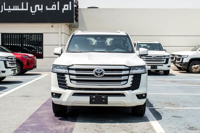 Новый ⁦Toyota Land Cruiser 300 Series, 4.0 л, 2026⁩ в ОАЭ, Дубай от MFB MOTORS FZCO Белый цвет. GCC | AUTO.AE | Объявление #292139