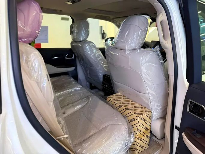 جديدة Toyota Land Cruiser Twin Turbo السلسلة 300، 3.5 لتر، 2026 في الإمارات، دبي من GE Motors، اللون أبيض. مواصفات الخليج | AUTO.AE | إعلان #295576 — صورة 15 من 15