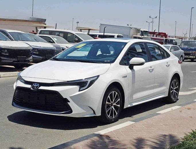 New Toyota Levin XII (E210) Facelift, 1.8 l, 2025 in Dubai by SK Motors, White color. Chinese Specs | AUTO.AE