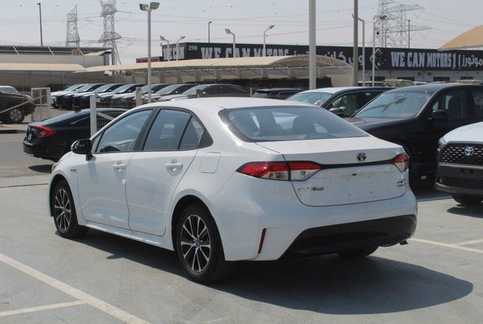 Новый Toyota Levin XII (E210) Рестайлинг, 1.8 л, 2023 в Дубае от Titanum Cars Белый цвет. Other | AUTO.AE