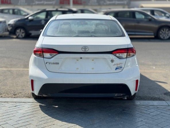 Новый Toyota Levin XII (E210) Рестайлинг, 1.2 л, 2023 в Дубае от Titanum Cars Белый цвет. Китайская | AUTO.AE
