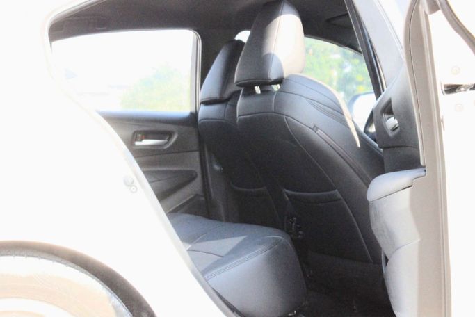 Used Toyota Levin XII (E210) Facelift, 1.5 l, 2022 in Dubai, White color. Chinese Specs | AUTO.AE