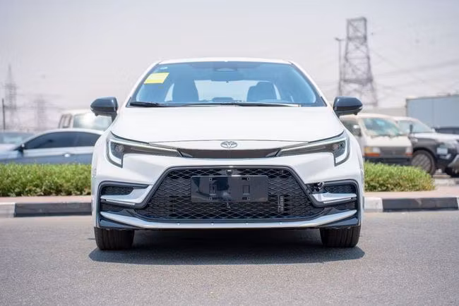 Новый Toyota Levin XII (E210) Рестайлинг, 1.8 л, 2025 в Дубае от Hussein Ghulam Motors FZCO Белый цвет. Китайская | AUTO.AE