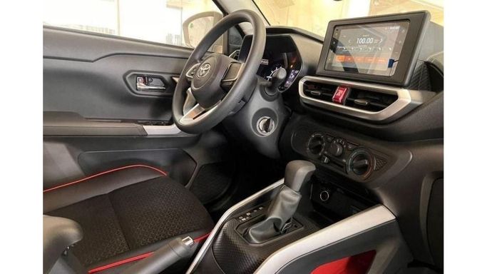 Новый Toyota Raize I, 1.0 л, 2023 в Дубае от Mohamed Hakim Motors Голубой цвет. GCC | AUTO.AE