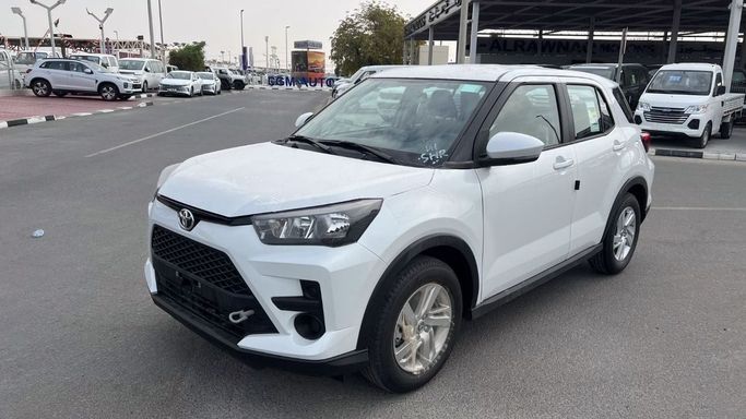 Новый Toyota Raize I, 1.2 л, 2025 в Дубае от Al Rawnaq Motors  Белый цвет. GCC | AUTO.AE