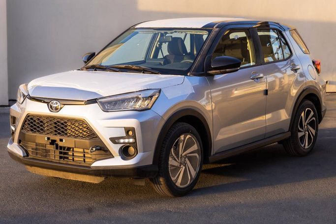 جديدة Toyota Raize I, 1.0 l, 2025 في في دبي من Al Marid Motors، اللون فضي.  | AUTO.AE | إعلان #273373