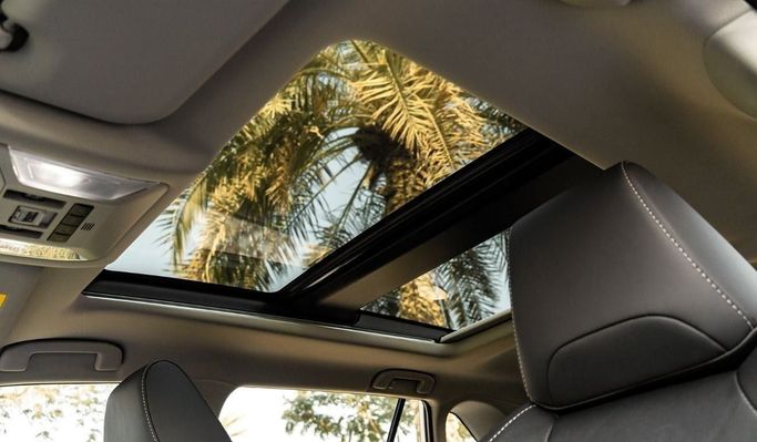 New Toyota RAV4 V (XA50), 2.5 l, 2024 in Dubai by Altass Motors, White color. Other | AUTO.AE