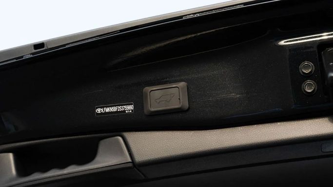 New Toyota RAV4 V (XA50), 2.5 l, 2025 in Dubai by Altass Motors, Black color. Other | AUTO.AE