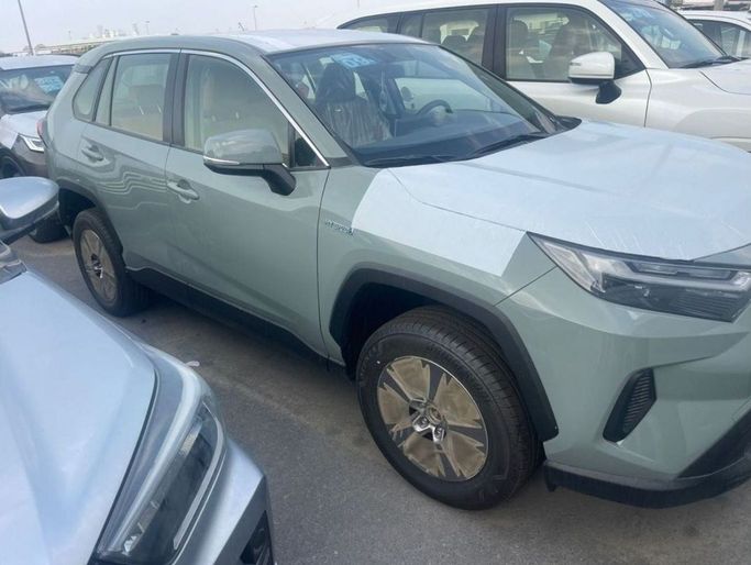 New Toyota RAV4 V (XA50), 2.5 l, 2023 in Dubai by Mohamed Hakim Motors, Green color. GCC Specs | AUTO.AE