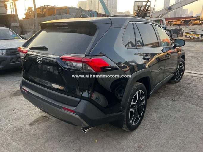 Used Toyota RAV4 V (XA50), 2.5 l, 2021 in Dubai by Alhamd Motors, Black color. Other | AUTO.AE