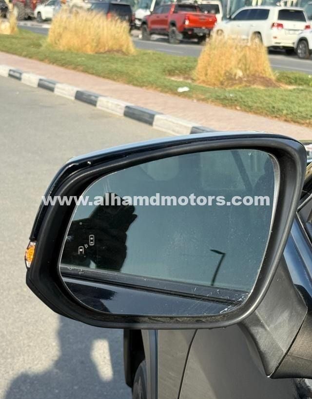 Used Toyota RAV4 V (XA50), 2.5 l, 2021 in Dubai by Alhamd Motors, Black color. American Specs | AUTO.AE