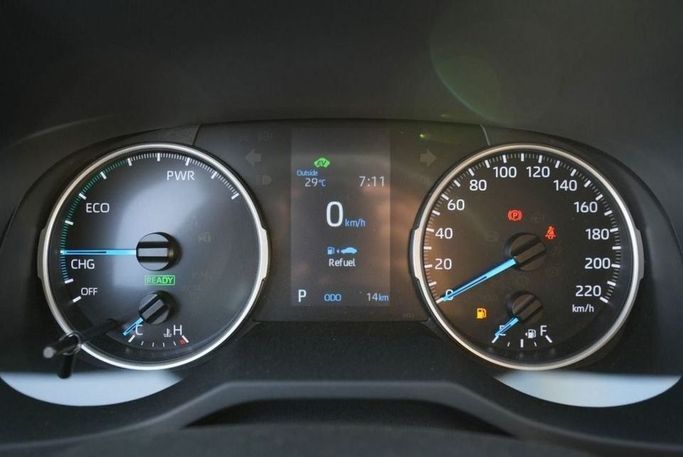 Новый Toyota RAV4 V (XA50), 2.5 л, 2023 в Дубае от Najem Motors Зеленый цвет. GCC | AUTO.AE