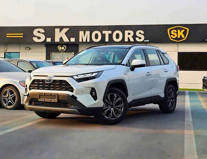 New Toyota RAV4 V (XA50), 2.5 l, 2025 in Dubai by SK Motors, White color. Other | AUTO.AE