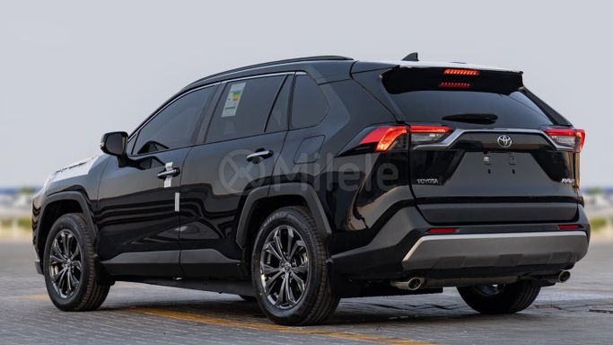 Новый Toyota RAV4 V (XA50), 2.0 л, 2023 в Дубае от Milele Черный цвет. Other | AUTO.AE