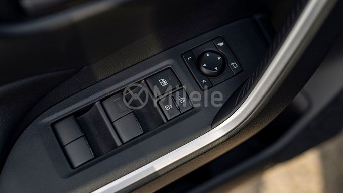 Новый Toyota RAV4 V (XA50), 2.0 л, 2024 в Дубае от Milele Бирюзовый цвет. Other | AUTO.AE