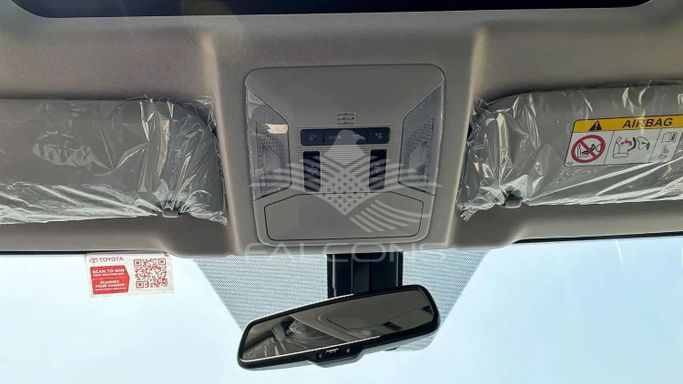 Новый Toyota RAV4 V (XA50), 2.5 л, 2024 в Дубае от Falcons GT Motors FZCO Серебристый цвет. Other | AUTO.AE