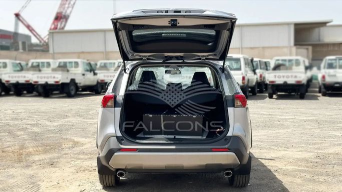 Новый Toyota RAV4 V (XA50), 2.5 л, 2024 в Дубае от Falcons GT Motors FZCO Серебристый цвет. Other | AUTO.AE