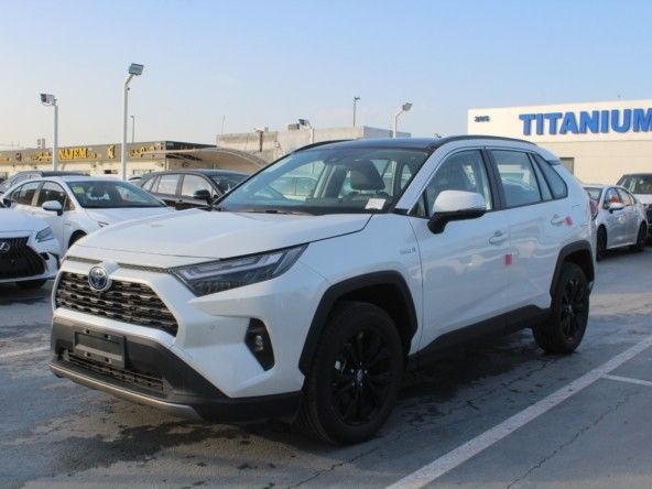 Новый Toyota RAV4 V (XA50), 2.5 л, 2023 в Дубае от Titanum Cars Белый цвет. Other | AUTO.AE
