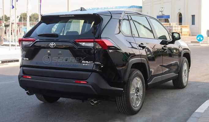 Новый Toyota RAV4 V (XA50), 2.5 л, 2025 в Дубае от Segrex Auto Черный цвет. GCC | AUTO.AE