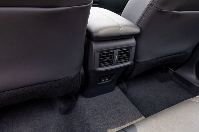 New Toyota RAV4 V (XA50), 2.0 l, 2025 in Dubai by World Center Motors FZE, White color. Chinese Specs | AUTO.AE