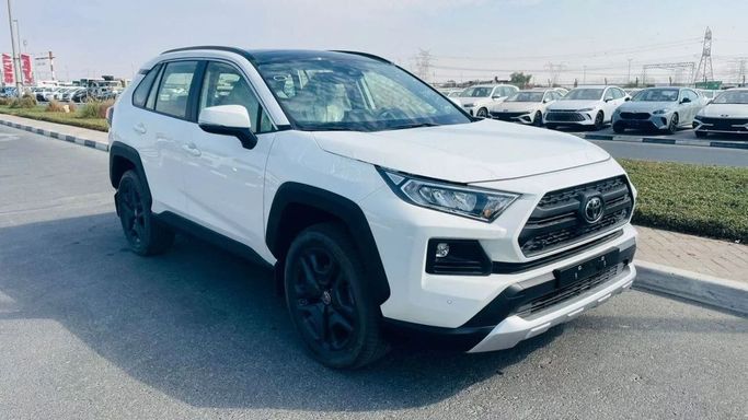 Новый Toyota RAV4 V (XA50), 2.5 л, 2025 в Дубае от Atlantis Motors FZE Белый цвет. GCC | AUTO.AE