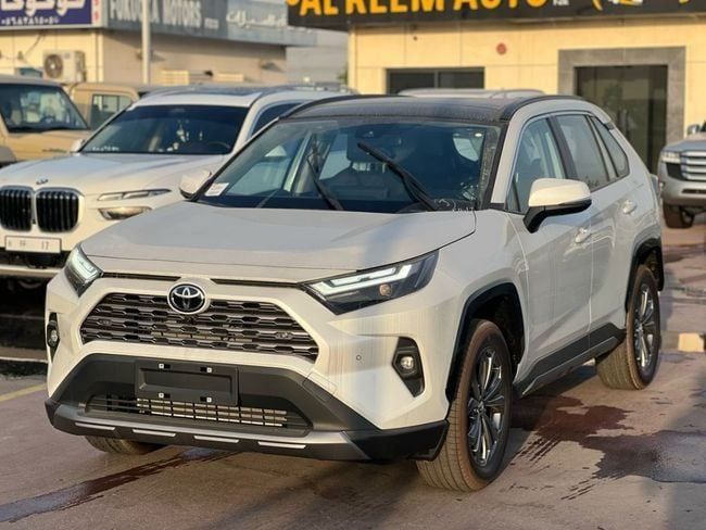 Новый Toyota RAV4 V (XA50), 2.0 л, 2025 в Дубае от AL REEM AUTO Белый цвет. Китайская | AUTO.AE