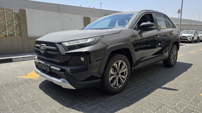 جديدة Toyota RAV4 V (XA50), 2.0 l, 2024 في في دبي من Ocean Road Motors ، اللون أسود. المواصفات الصينية | AUTO.AE