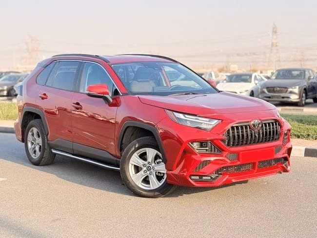 Подержанный Toyota RAV4 V (XA50), 2.5 л, 2025 в Дубае от GHAZNI MOTORS Красный цвет. Американская | AUTO.AE | Объявление #259107