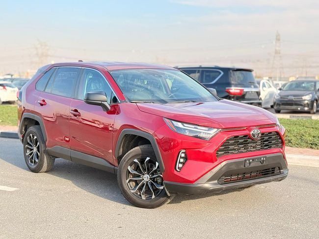 Подержанный Toyota RAV4 V (XA50), 2.5 л, 2023 в Дубае от GHAZNI MOTORS Красный цвет. Американская | AUTO.AE | Объявление #259116