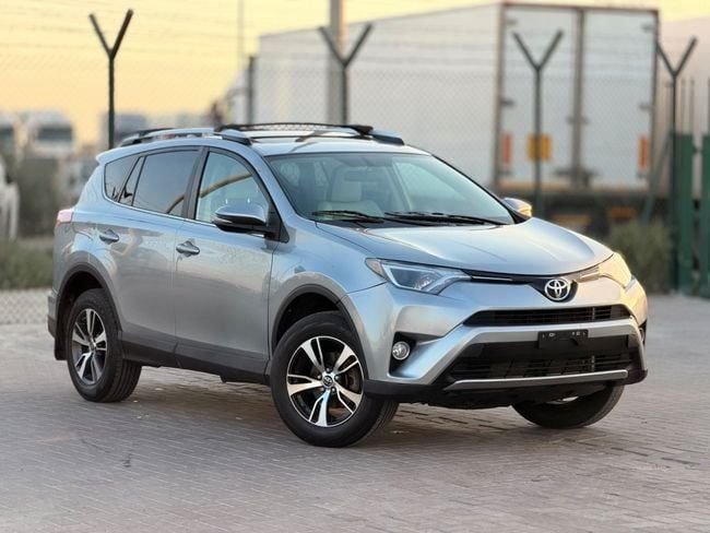 Подержанный Toyota RAV4 IV (XA40) Рестайлинг, 2.5 л, 2016 в Дубае от GHAZNI MOTORS Серый цвет. Американская | AUTO.AE | Объявление #259117