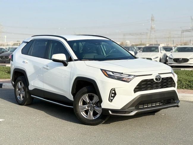 Used Toyota RAV4 V (XA50), 2.5 l, 2023 in Dubai by GHAZNI MOTORS, White color. American Specs | AUTO.AE | Listing #259139