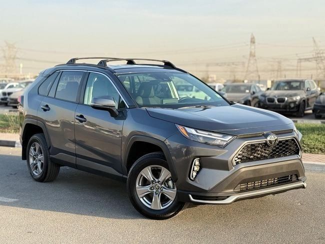 مستعملة Toyota RAV4 V (XA50), 2.5 l, 2025 في في دبي من GHAZNI MOTORS، اللون رمادي. المواصفات الأمريكية | AUTO.AE | إعلان #259231