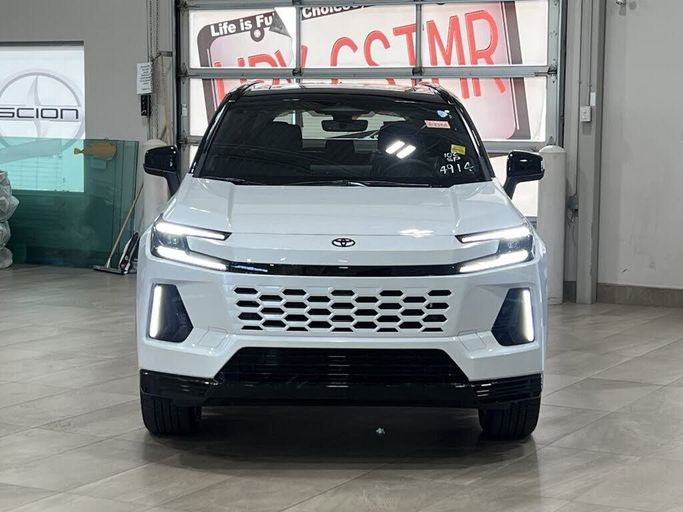 New Toyota RAV4 VI (XA60), 2.5 l, 2026 in Dubai, White color. Canadian Specs | AUTO.AE | Listing #261420