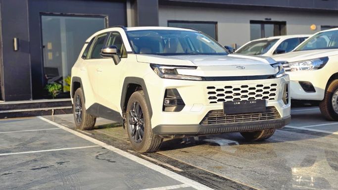 جديدة Toyota RAV4 السادس (XA60), 2.0 l, 2026 في في دبي من STRADA MOTORS FZE، اللون أبيض. مواصفات الخليج | AUTO.AE | إعلان #266586