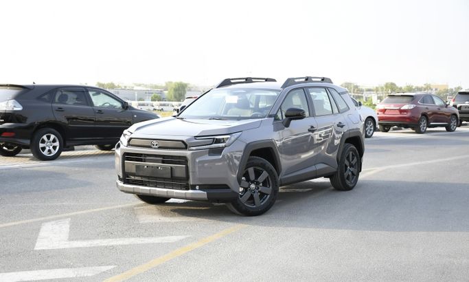 جديدة Toyota RAV4 السادس (XA60), 2.5 l, 2026 في في الإمارات, دبي من AL MADINA CARS FZE، اللون بني. مواصفات الخليج | AUTO.AE | إعلان #274805
