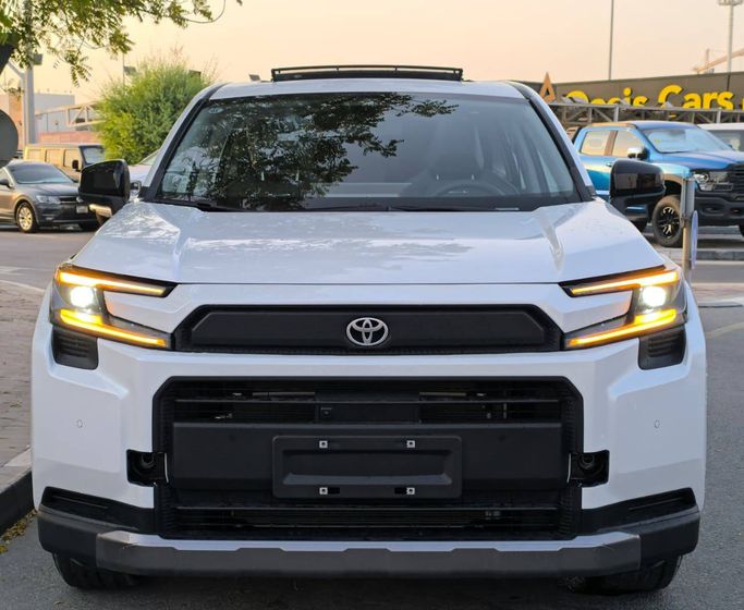جديدة Toyota RAV4 السادس (XA60), 2.0 l, 2026 في في الإمارات, دبي من SPORT AUTO FZE، اللون أبيض. المواصفات الصينية | AUTO.AE | إعلان #282368