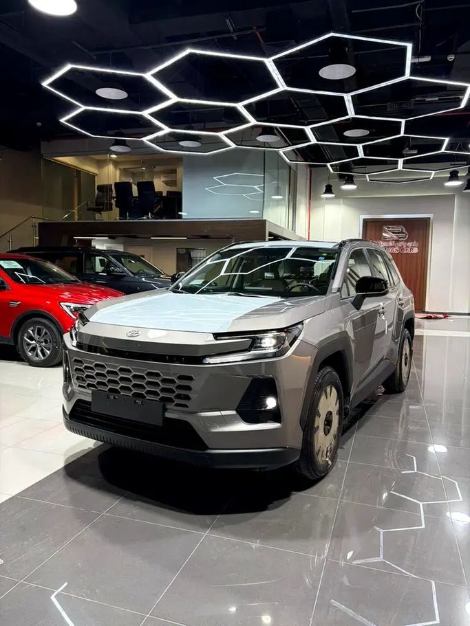 جديدة ⁦Toyota RAV4 السادس (XA60)، 2.0 l، 2026⁩ في في الإمارات, دبي من BANIYAS CARS SHOWROOM، اللون رمادي. مواصفات الخليج | AUTO.AE | إعلان #286419