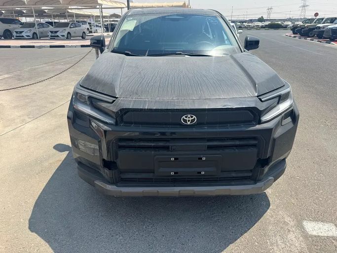 جديدة ⁦Toyota RAV4 السادس (XA60)، 2.5 l، 2026⁩ في في الإمارات, دبي من FULL OPTION MOTORS، اللون أسود. المواصفات الصينية | AUTO.AE | إعلان #291845