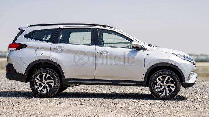 New Toyota Rush II, 1.5 l, 2025 in Dubai by Milele, Silver color. Other | AUTO.AE