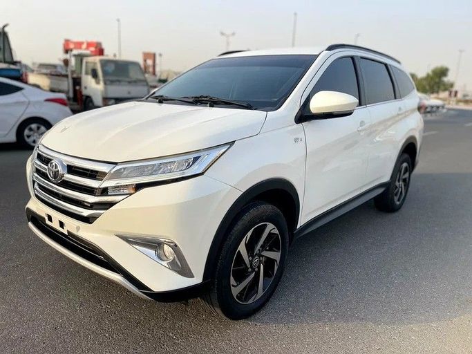 Подержанный Toyota Rush II, 1.5 л, 2023 в Дубае от Shalimar Белый цвет. GCC | AUTO.AE
