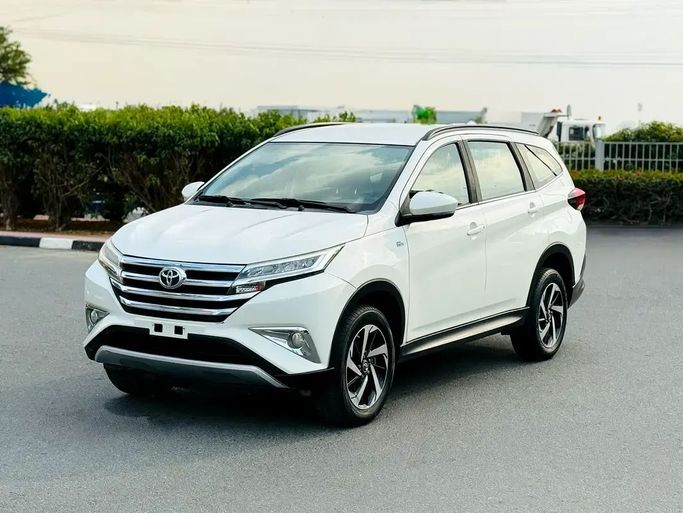 Подержанный Toyota Rush II, 1.5 л, 2020 в Дубае от Verified Hub Used Automobile Trading LLC Белый цвет. GCC | AUTO.AE
