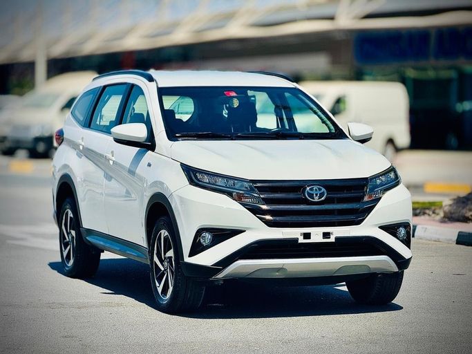 Подержанный Toyota Rush II, 1.5 л, 2019 в Дубае от PINOY USED CARS Белый цвет. GCC | AUTO.AE | Объявление #247585