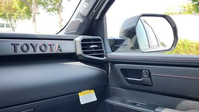 New Toyota Sequoia III, 3.4 l, 2024 in Dubai by Alwan Global Cars, White color. Other | AUTO.AE