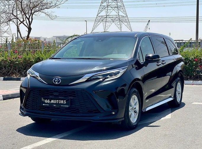 Новый Toyota Sienna IV, 2.5 л, 2024 в Дубае от 66 Motors Черный цвет. Other | AUTO.AE