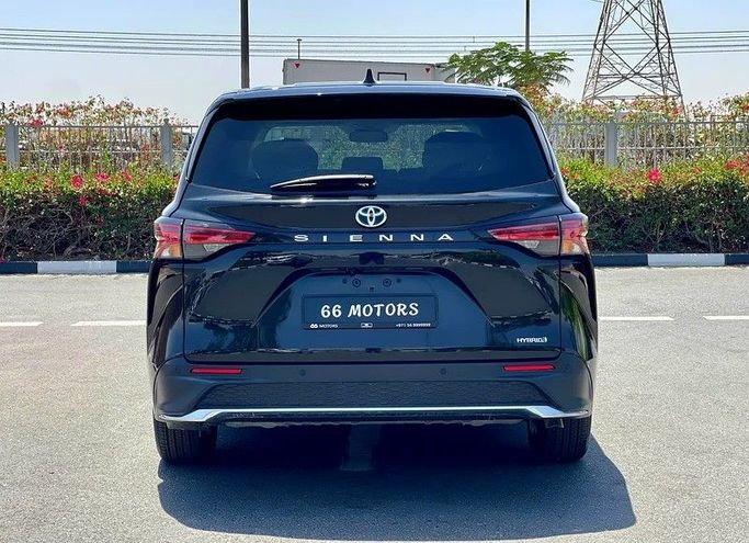 Новый Toyota Sienna IV, 2.5 л, 2024 в Дубае от 66 Motors Черный цвет. Other | AUTO.AE